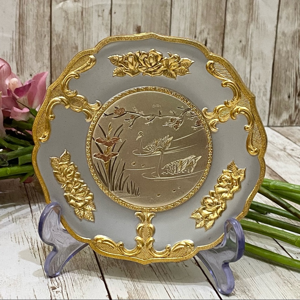 Vintage Chokin Art Japan 5” Musical Plate plays Memory